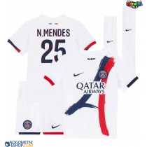 Otroški Nogometni dresi Paris Saint-Germain Nuno Mendes #25 Gostujoči 2025-26 Kratek Rokav (+ Kratke hlače)